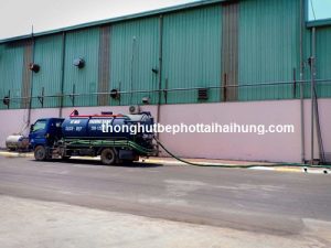 Quy trình thông hút bể phốt tại Bình Giang: Hiểu rõ và Áp dụng Đúng cách Hut-thai-tu-xa-300x225